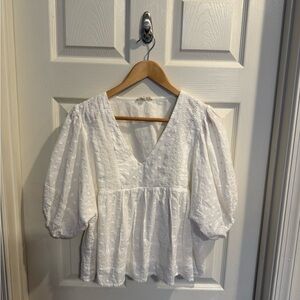 In Loom White Embroidered Top